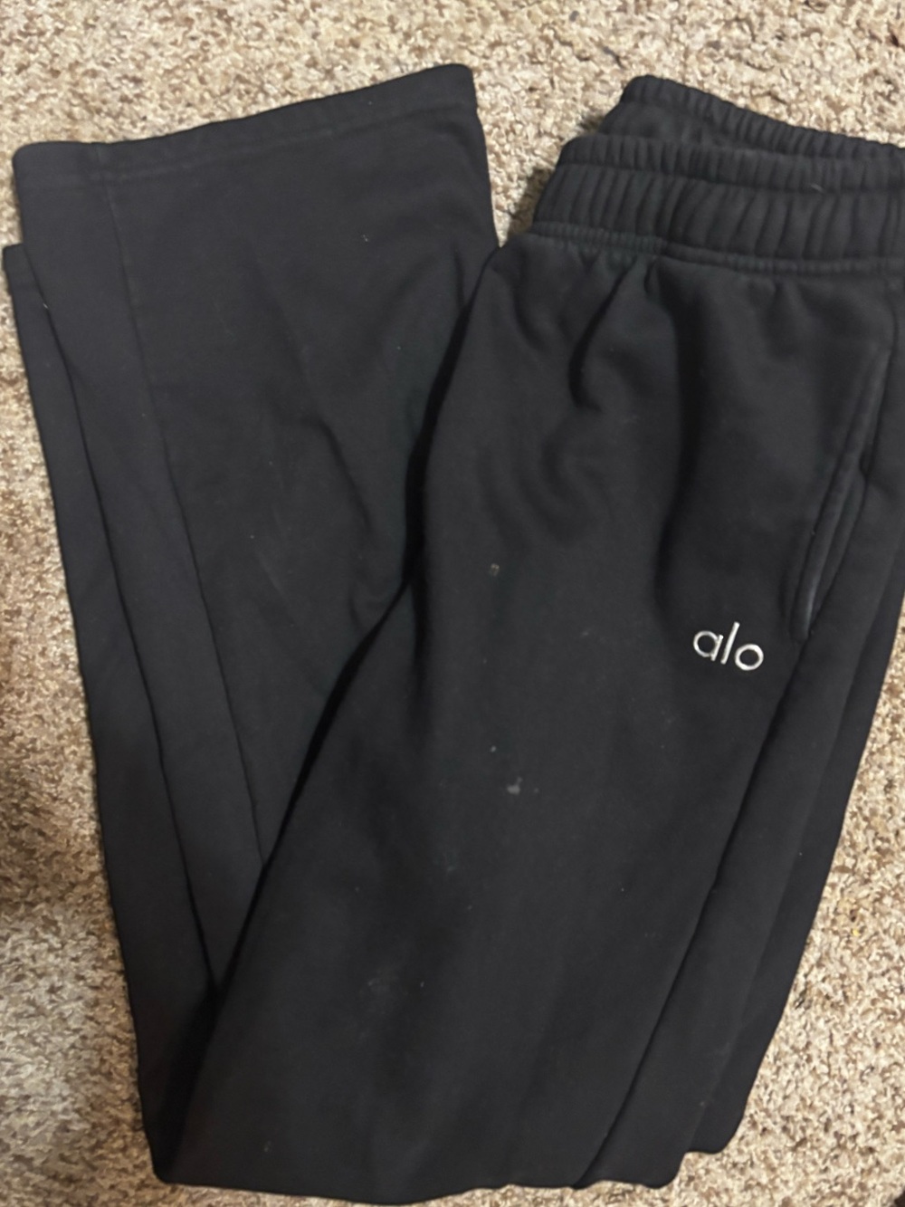 ALO Yoga Black Men’s Joggers with Subtle Logo